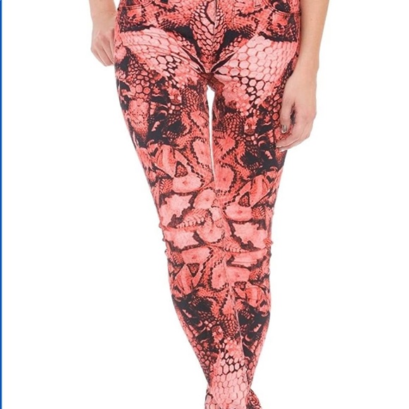 Hudson Nico Mid Rise Super Skinny Red Snake Skin - Picture 3 of 3